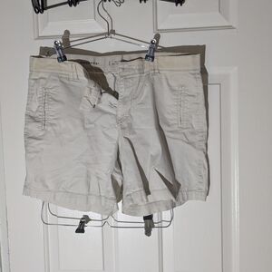 Dockers Women's Light Tan Cargo Shorts